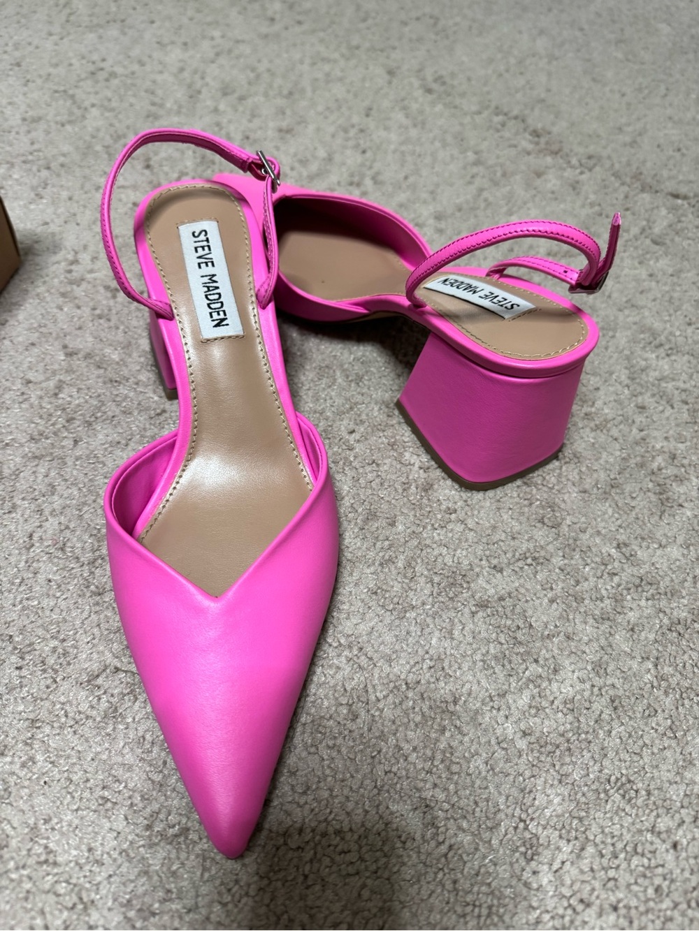 Steve Madden Hot Pink Pointed Toe Block Heel Slingback NIB